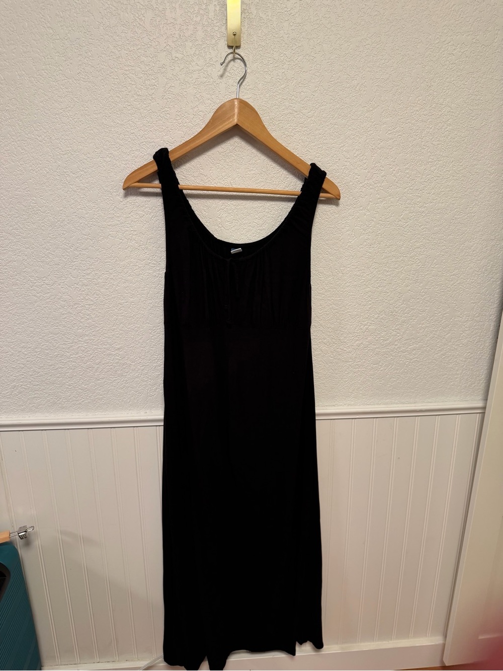 Old Navy Black Sleeveless Maxi Dress